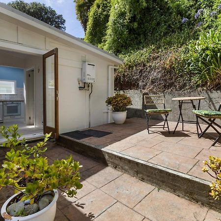 Peaceful & Private City Cottage With Carparks Wellington Ngoại thất bức ảnh